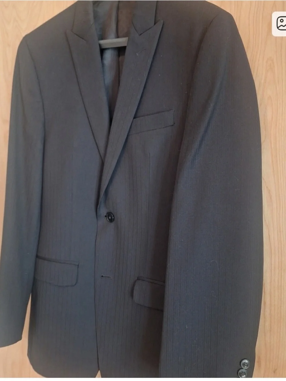 Calvin Klein Men's Classic Black Suit